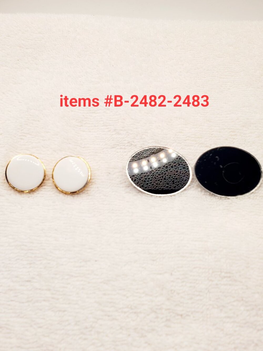 2 Pair of clip on Earrings, item # B-2482-2483. wt. 28 grams.